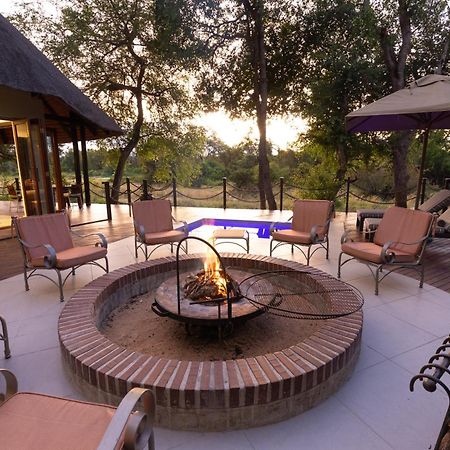 Shumbalala Game Lodge Thornybush Wildreservaat Buitenkant foto